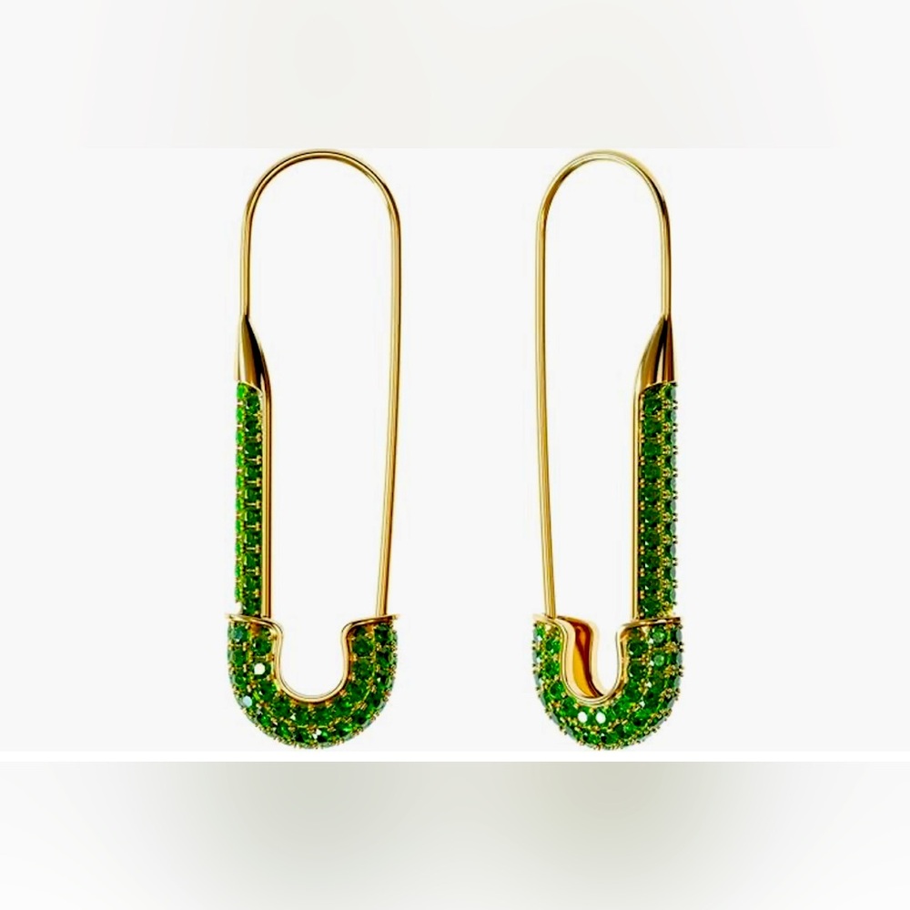 Gorgeous 18KT Dip Dillards Gemstone Emerald Safety pin earrings